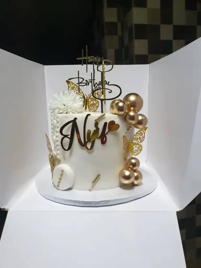 Design 061 (1kg) Fondant